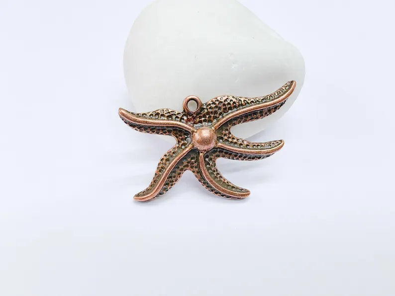 Starfish Pendant, Ocean Beach Charm, Nautical Jewelry Supply, Sea Life Necklace, Coastal Accessory, Antique Copper Plated 43x26mm G36937