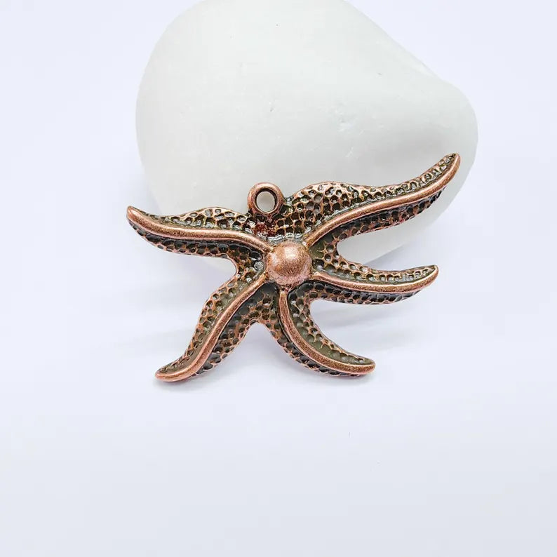 Starfish Pendant, Ocean Beach Charm, Nautical Jewelry Supply, Sea Life Necklace, Coastal Accessory, Antique Copper Plated 43x26mm G36937