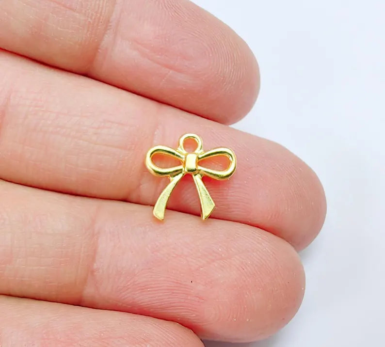 5 Bow Charm, Bow Tie Pendant, Ribbon Charms, Earring Charms, Dangle Pendant, Gold Plated 12x12mm G36966