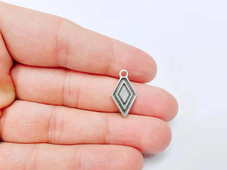 5 Geometric Diamond Charm, Tribal Boho Pendant for DIY Jewelry, Small Charm for Necklaces & Earring, Antique Silver Plated 22x12mm G36973