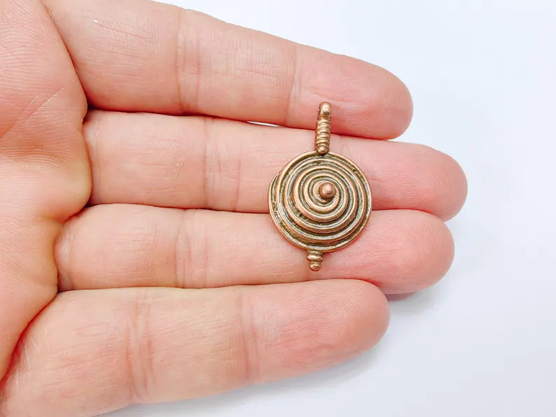 Antique Copper Plated Concentric Circle Pendant, Bohemian Necklace Parts, Unique Tribal Design for DIY Jewelry 33x20mm G36982