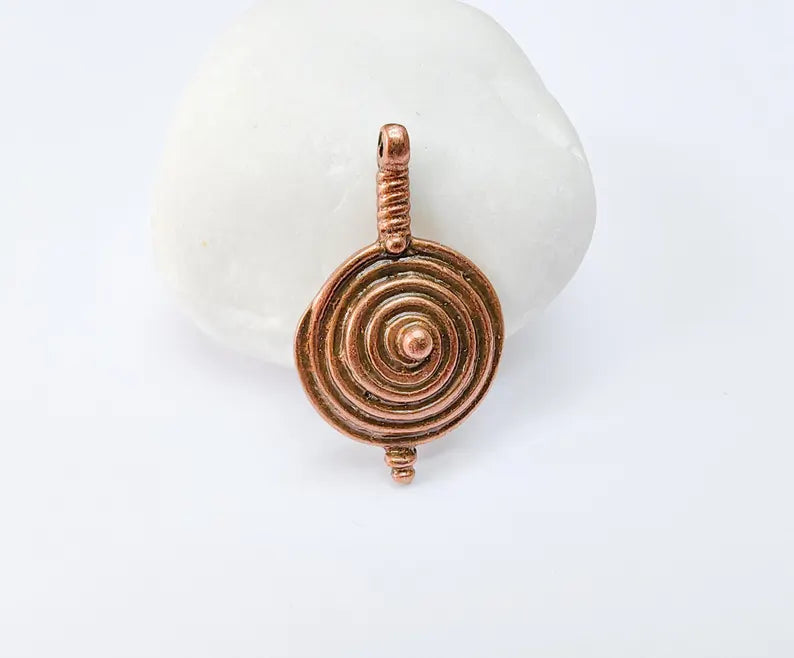 Antique Copper Plated Concentric Circle Pendant, Bohemian Necklace Parts, Unique Tribal Design for DIY Jewelry 33x20mm G36982