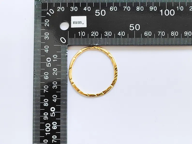 Textured Circle Connector, Hammered Round Hoop for DIY Jewelry, Boho Bracelet and Necklace Component, Circle Findings 40mm G37000