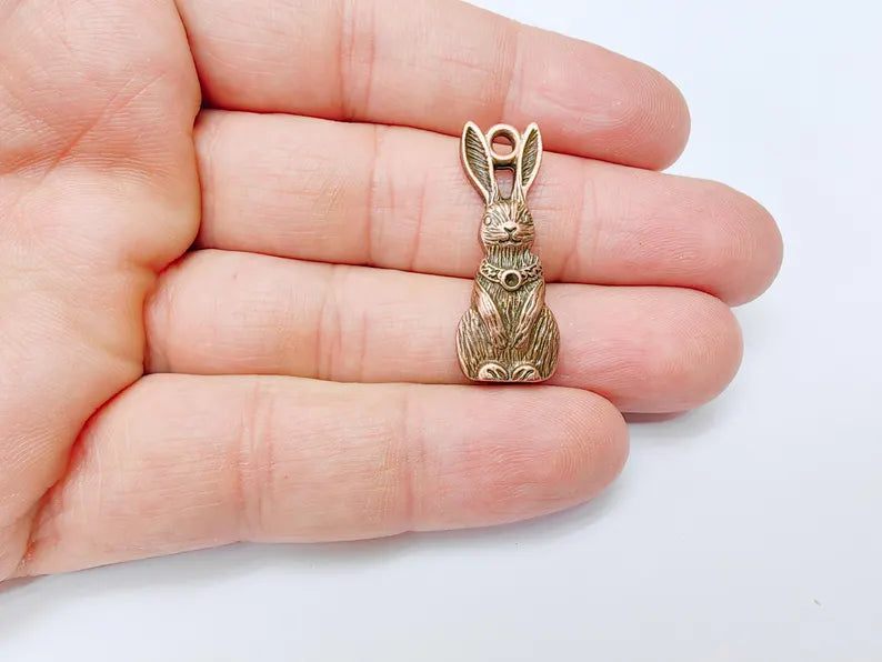 2 Rabbit Charm, Woodland Bunny Pendant, Earring Charms, Animal Jewelry Findings, Boho DIY Charm, Antique Copper Plated Zamac 33x13mm G37003