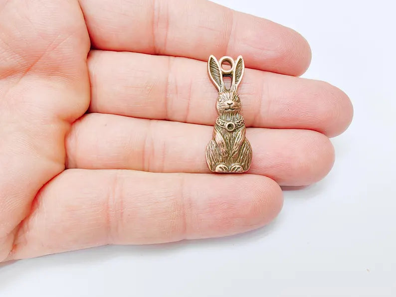 2 Rabbit Charm, Woodland Bunny Pendant, Earring Charms, Animal Jewelry Findings, Boho DIY Charm, Antique Copper Plated Zamac 33x13mm G37003