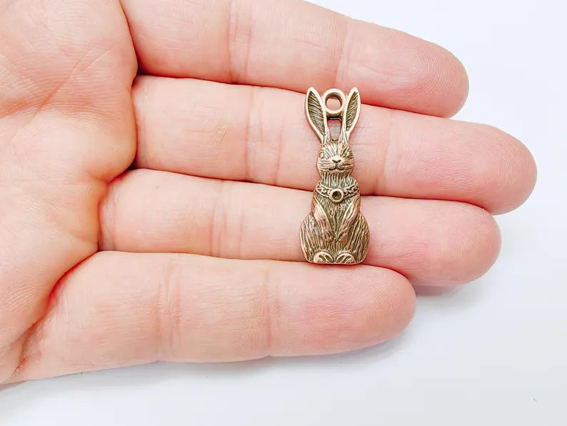 2 Rabbit Charm, Woodland Bunny Pendant, Earring Charms, Animal Jewelry Findings, Boho DIY Charm, Antique Copper Plated Zamac 33x13mm G37003