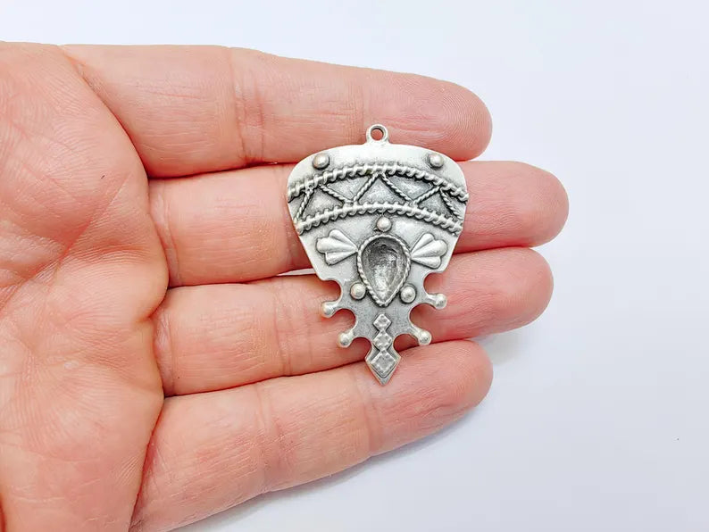 Tribal Pendant, Ethnic Boho Charm, Rustic Statement Necklace, Vintage Bohemian Craft Supply Antique Silver Plated 48x34mm G36954