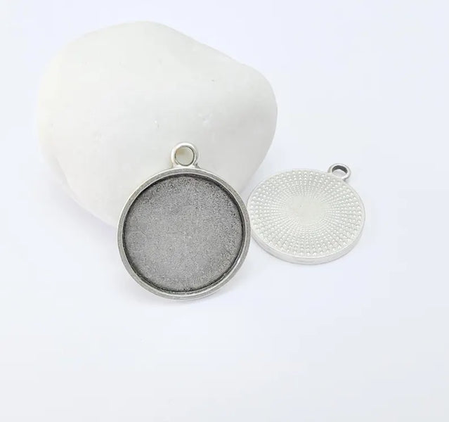 SJX W】BIG PETAL PIERCED EARRING(6GP5007)｜SJX公式ONLINE STORE