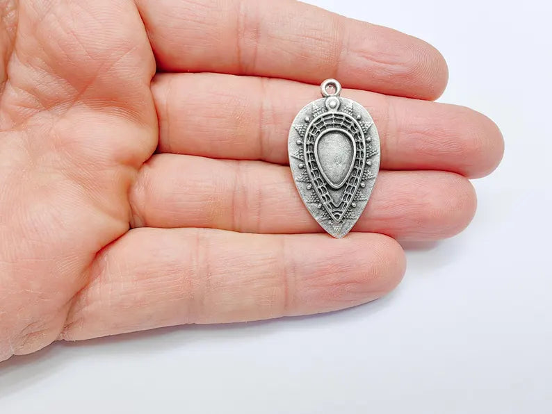 Teardrop Bezel Pendant, Tribal Cabochon Setting, Boho Jewelry Making Supplies, Blank Tray Charm, Antique Silver Plated 34x20mm G36956