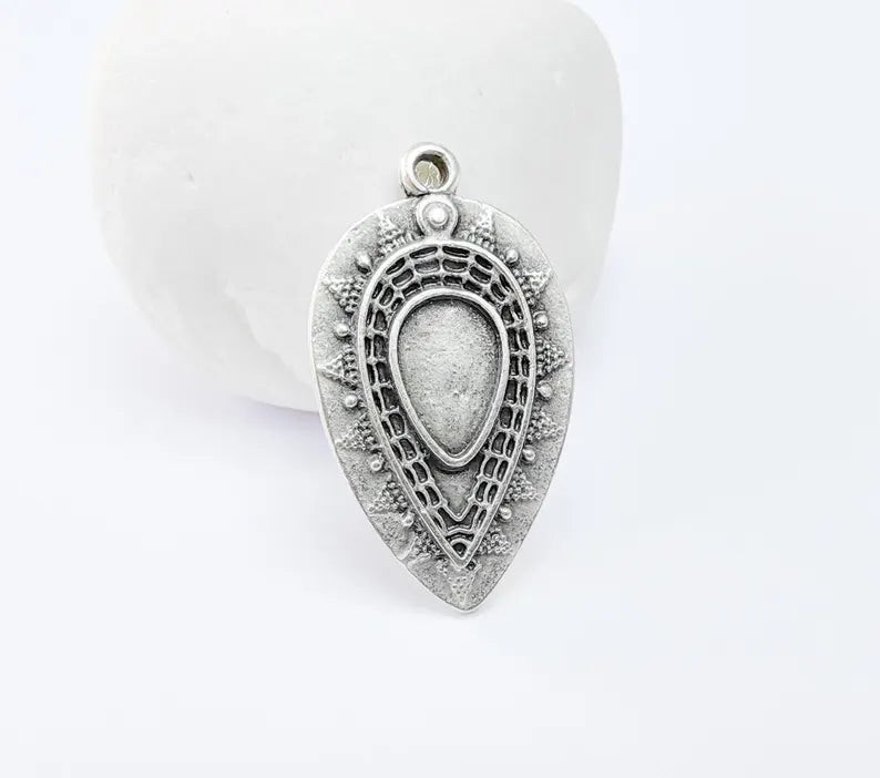 Teardrop Bezel Pendant, Tribal Cabochon Setting, Boho Jewelry