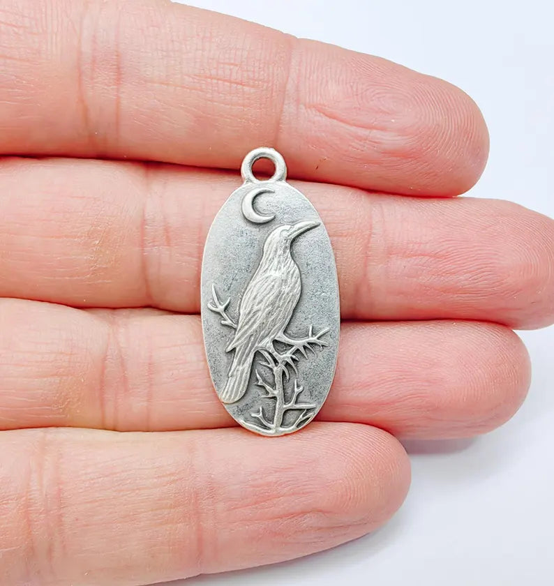 Raven Charm Charm, Gothic Boho Pendant, Bird and Moon Earring Charm, Oval Celestial Mystical Necklace, Antique Silver Plated 35x17mm G37006