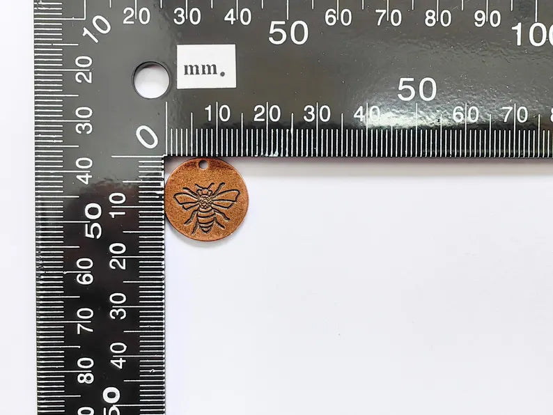 4 Bee Charm, Round Brass Honeybee Pendant, Nature-Inspired Jewelry Making Supplies, Antique Copper Plated Metal 17mm G36968