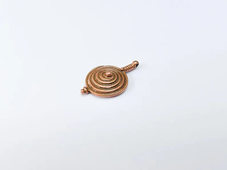Antique Copper Plated Concentric Circle Pendant, Bohemian Necklace Parts, Unique Tribal Design for DIY Jewelry 33x20mm G36982