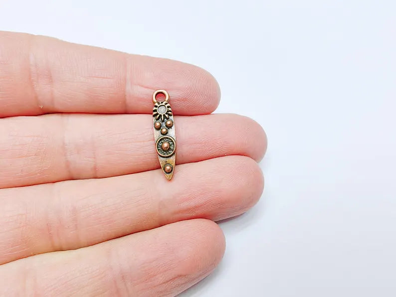 4 Boho Charm, Vintage Style Charms, Earring Charms, Minimalist Dangle Pendant, Necklace Parts, Antique Copper Plated 24x5mm G37029