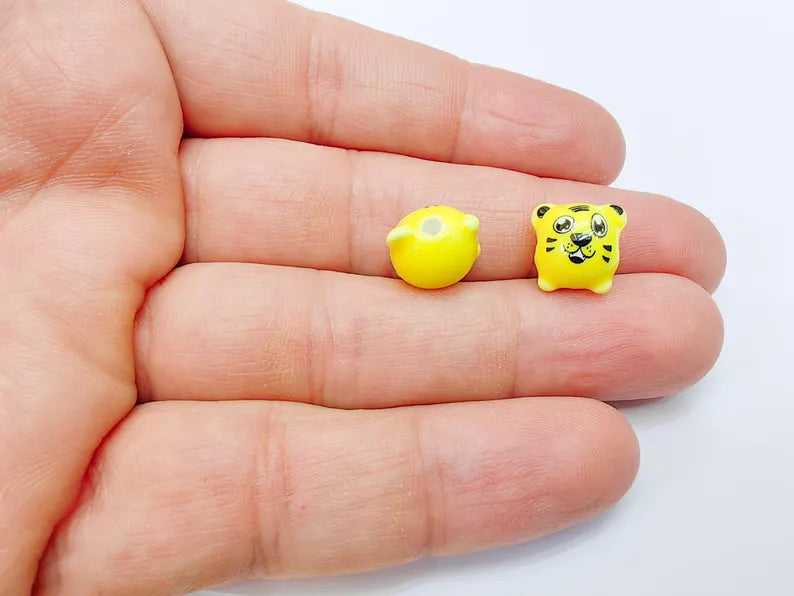 Porcelain Tiger Beads, Yellow Ceramic Animal Beads, Cute Cartoon Face, Round Hole, DIY Jewelry Making, Kids Craft Supplies, 11x11mm G37034