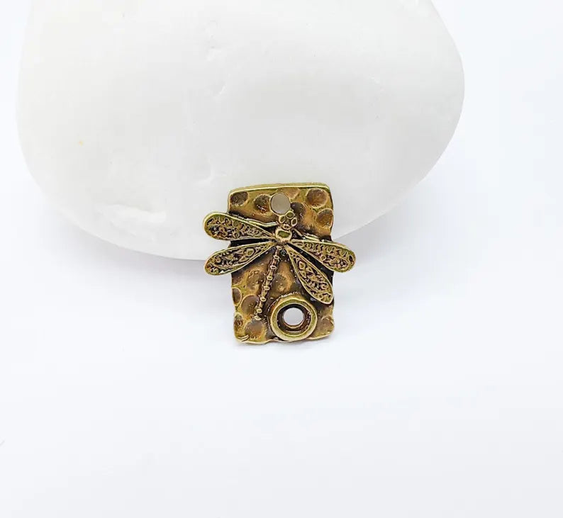 4 Dragonfly Charms, Earring Charms, Bohemian Necklace Parts, Dragonfly Pendant with Textured Design, Antique Bronze Plated 16x15mm G37035