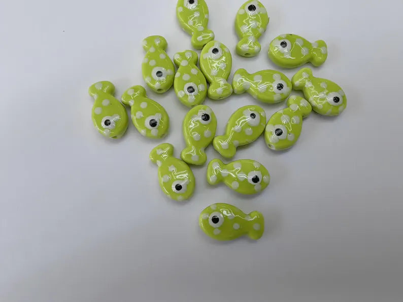 4 Porcelain Fish Beads, Green with White Dots, Ceramic Animal Beads, Flat Back, Cute Fish Charms, Jewelry Making Supplies 19x10mm G37037