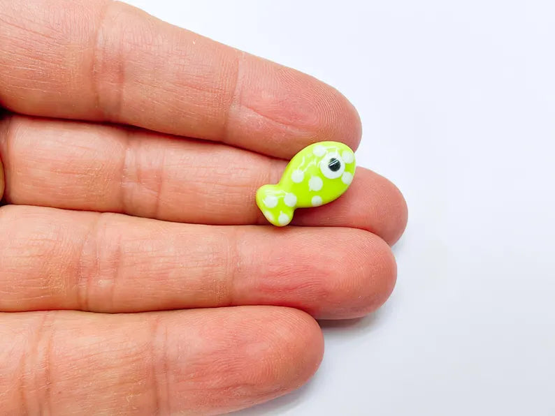 4 Porcelain Fish Beads, Green with White Dots, Ceramic Animal Beads, Flat Back, Cute Fish Charms, Jewelry Making Supplies 19x10mm G37037