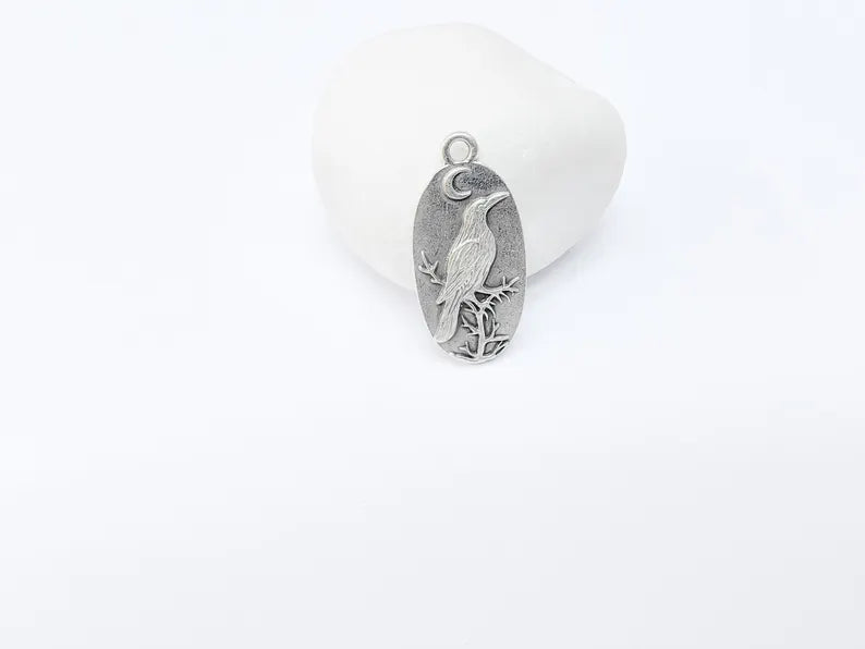 Raven Charm Charm, Gothic Boho Pendant, Bird and Moon Earring Charm, Oval Celestial Mystical Necklace, Antique Silver Plated 35x17mm G37006