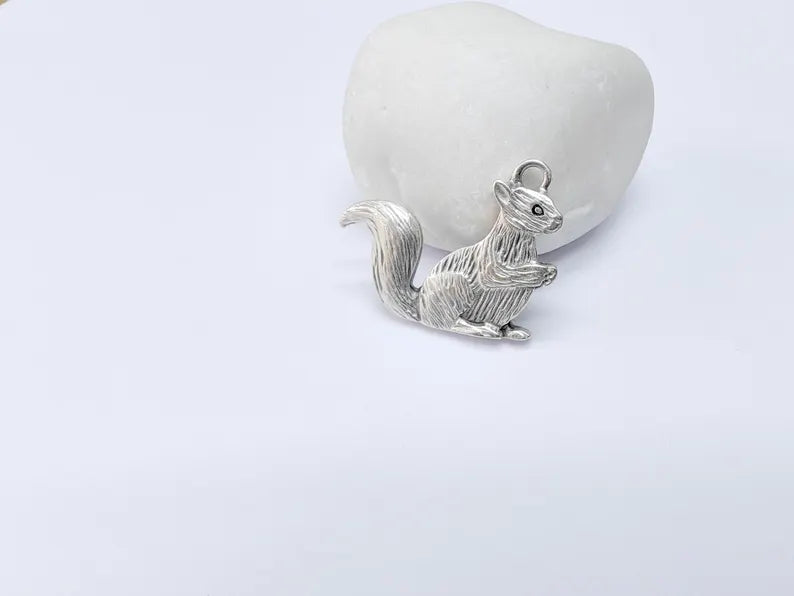 Squirrel Charm, Woodland Animal Pendant, Nature-Inspired Jewelry Making Supply, Cute Handmade Craft, Antique Silver Plated 32x24mm G37010