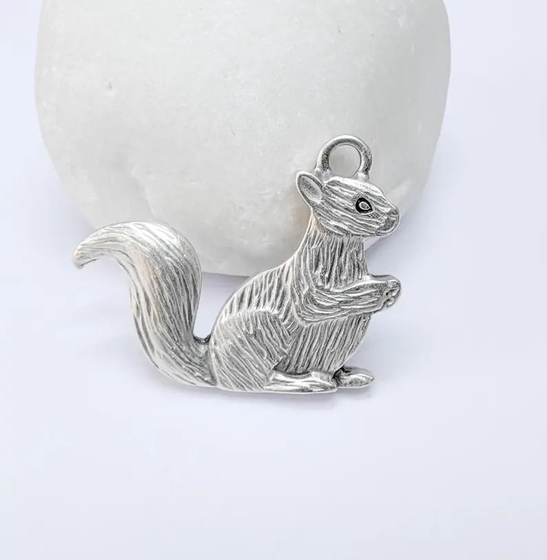 Squirrel Charm, Woodland Animal Pendant, Nature-Inspired Jewelry Making Supply, Cute Handmade Craft, Antique Silver Plated 32x24mm G37010