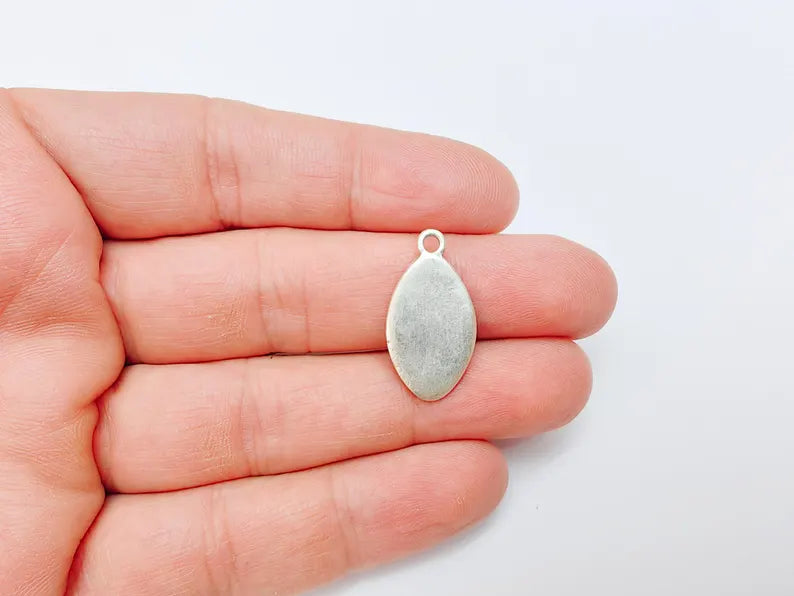 2 Marquise Charm Bezel, Resin Blank, inlay Mounting, Mosaic Pendant Frame, Cabochon Base,Dry Flower Setting, Antique Silver (18x10mm) G37043