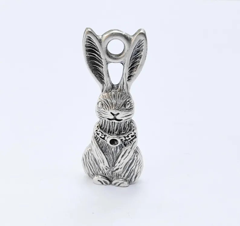 2 Rabbit Charm, Woodland Bunny Pendant, Earring Charms, Animal Jewelry Findings, Boho DIY Charm, Antique Silver Plated Zamac 33x13mm G37017