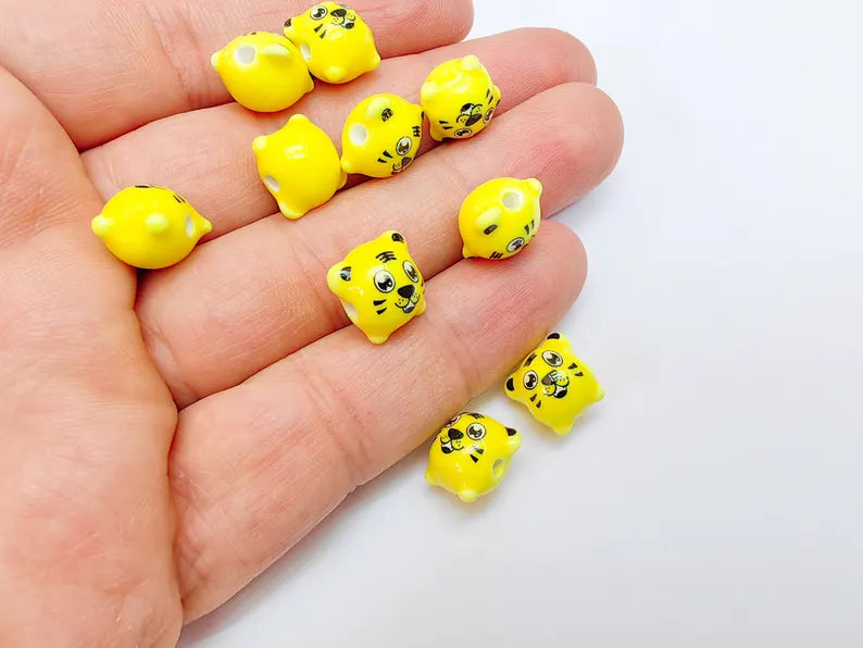 Porcelain Tiger Beads, Yellow Ceramic Animal Beads, Cute Cartoon Face, Round Hole, DIY Jewelry Making, Kids Craft Supplies, 11x11mm G37034