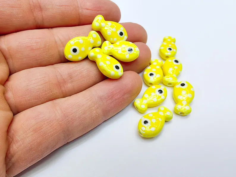 4 Porcelain Fish Beads, Yellow with White Dots, Ceramic Animal Beads, Flat Back, Cute Fish Charms, Jewelry Making Supplies 19x10mm G37042