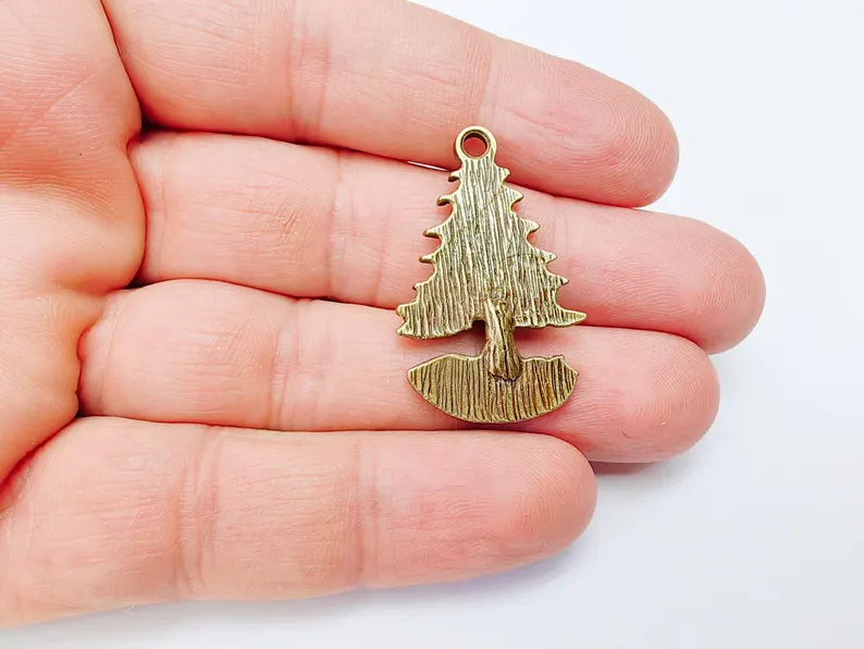 Fox and Tree Charm, Wolf Pine Tree Pendant, Wilderness Nature Earring, Boho Necklace Outdoor Accessory, Antique Bronze Plated 36x23mm G37106