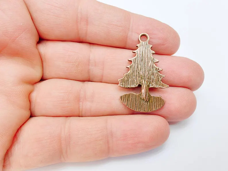 Fox and Tree Charm, Wolf Pine Tree Pendant, Wilderness Nature Earring, Boho Necklace Outdoor Accessory, Antique Copper Plated 36x23mm G37108