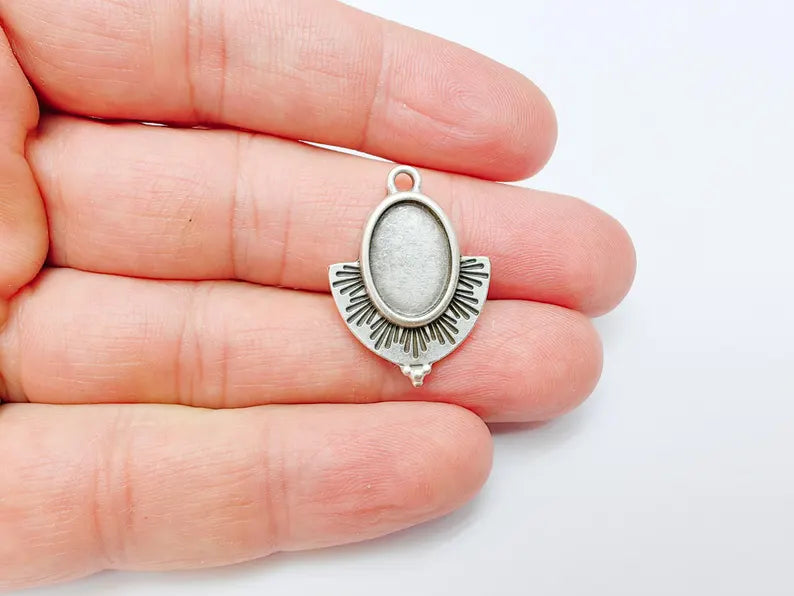 Silver Charms Blank Resin Bezel Mounting Cabochon Base Setting Antique Silver Plated Charms (14x10mm Blank) G37045