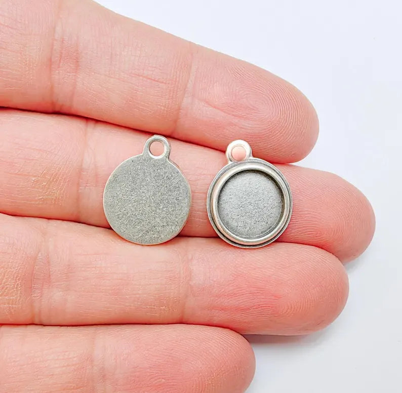 2 Round Pendant Blanks, Resin Bezel Bases, Mosaic Mountings, Dry flower Frame, Polymer Clay base, Antique Silver Plated (12mm) G37046