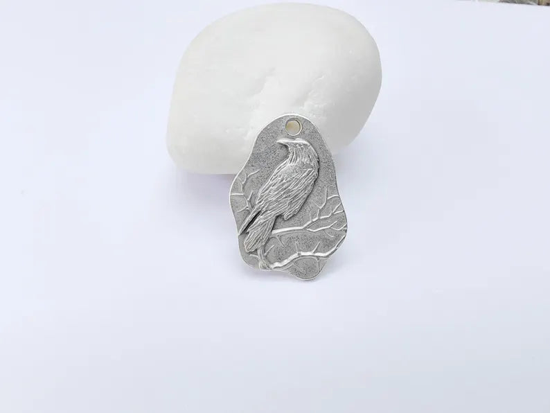 Raven Charm Charm, Gothic Boho Pendant, Bird on Branch Charm, Earring Charm, Crow Mystical Necklace, Antique Silver Plated 30x22mm G37098