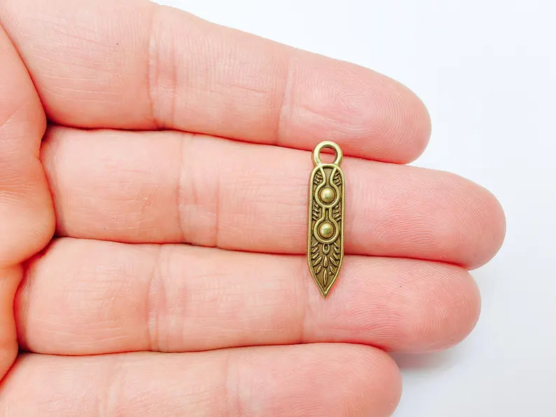 4 Boho Charm, Vintage Style Charms, Earring Charms, Minimalist Dangle Pendant, Necklace Parts, Antique Bronze Plated 25x5mm G37136