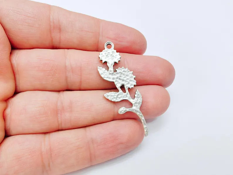 Flower Branch Pendant, Botanical Charm, Daisy Floral Necklace Supply, Nature Inspired Jewelry Making, Antique Silver Plated 46x17mm G37143