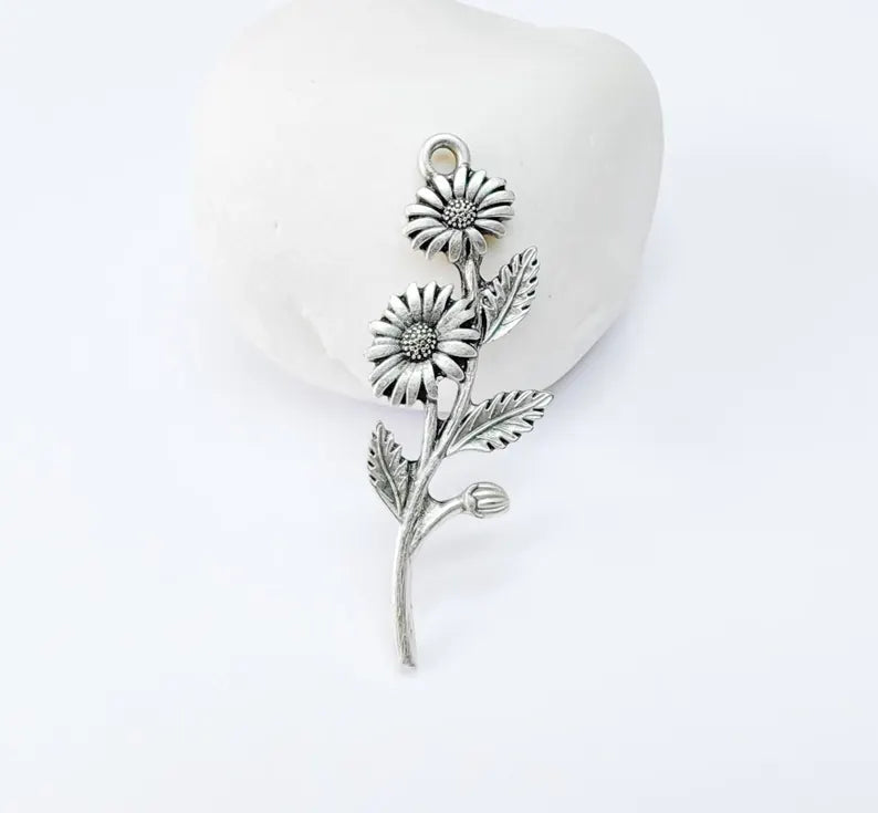 Flower Branch Pendant, Botanical Charm, Daisy Floral Necklace Supply, Nature Inspired Jewelry Making, Antique Silver Plated 46x17mm G37143
