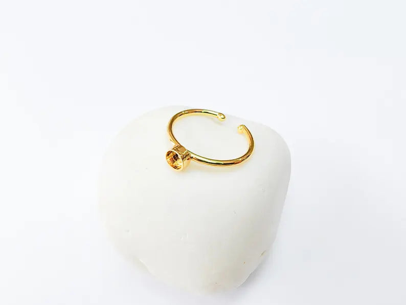 Round Ring Blank Setting, Tiny Cabochon Mounting, Resin Ring Base, Inlay Ring Bezel Cup, Adjustable Shiny Gold Plated Brass 4mm G37152