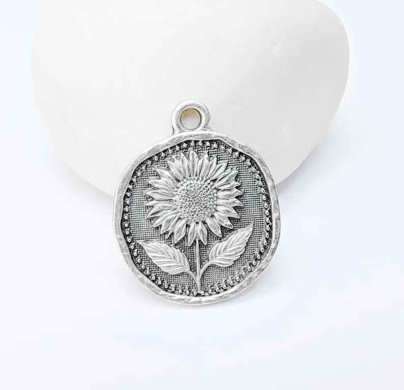 Sunflower Pendant Charm, Flower Earring, Floral Medallion, Botanical Jewelry Supply, Sunflower Necklace Antique Silver Plated 27x22mm G37158