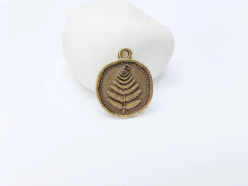 Fern Leaf Pendant Charm, Oval Botanical Jewelry, Nature Plant Medallion Necklace, Forest Leaf Earring, Antique Bronze Plated 27x22mm G37199