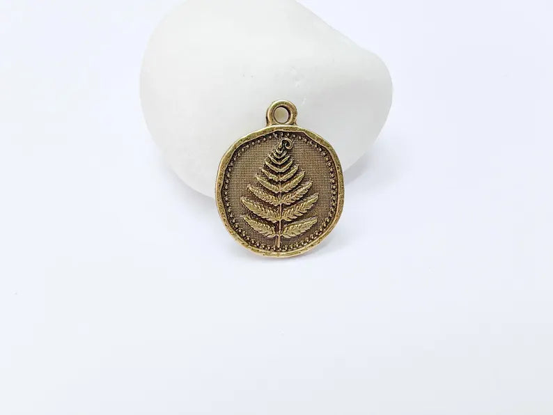 Fern Leaf Pendant Charm, Oval Botanical Jewelry, Nature Plant Medallion Necklace, Forest Leaf Earring, Antique Bronze Plated 27x22mm G37199