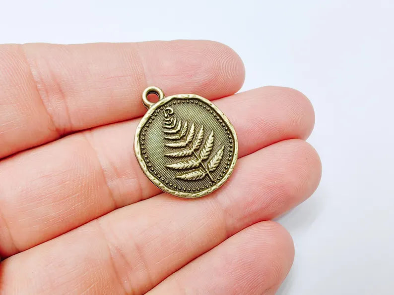 Fern Leaf Pendant Charm, Oval Botanical Jewelry, Nature Plant Medallion Necklace, Forest Leaf Earring, Antique Bronze Plated 27x22mm G37199