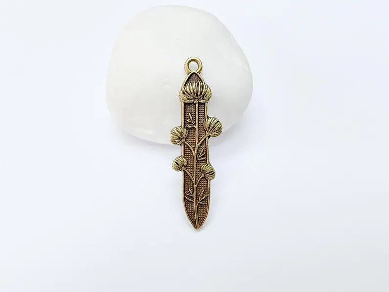 Thistle Pendant, Botanical Flower Charm for Necklace, Rustic Boho Jewelry Supply, Nature Jewelry Part, Antique Bronze Plated 42x15mm G37192 (Copy)