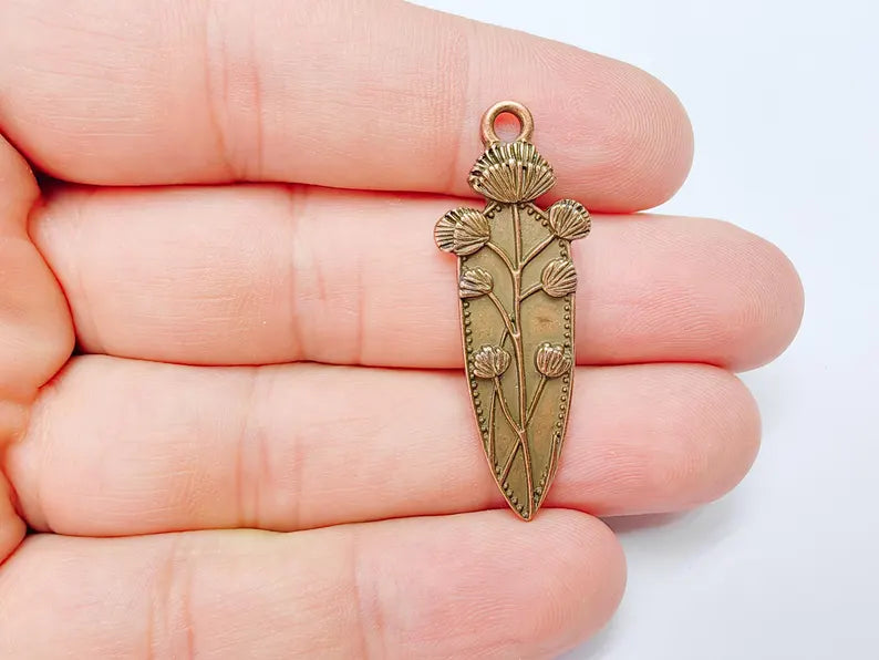 Thistle Pendant, Botanical Flower Charm for Necklace, Rustic Boho Jewelry Supply, Nature Jewelry Part, Antique Copper Plated 42x15mm G37206