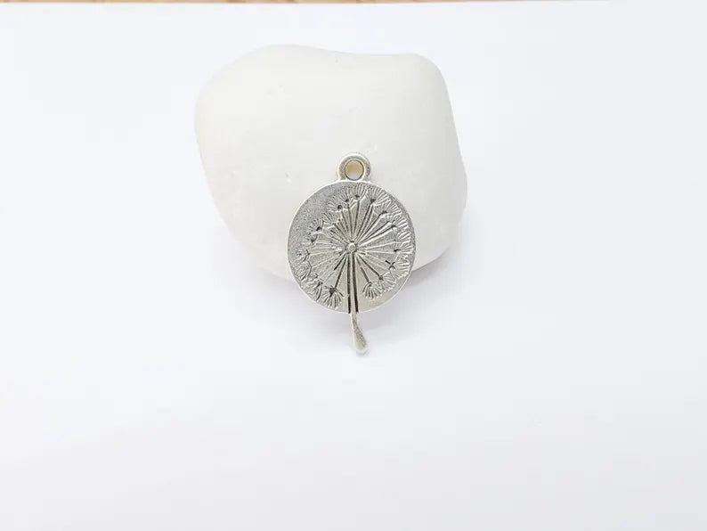 Dandelion Pendant, Botanical Wish Flower Charm, Boho Nature Necklace Part, Earring Making Supply, Antique Silver Plated 29x19mm G37208