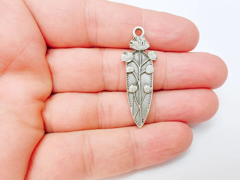 Thistle Pendant, Botanical Flower Charm for Necklace, Rustic Boho Jewelry Supply, Nature Jewelry Part, Antique Silver Plated 42x15mm G37223