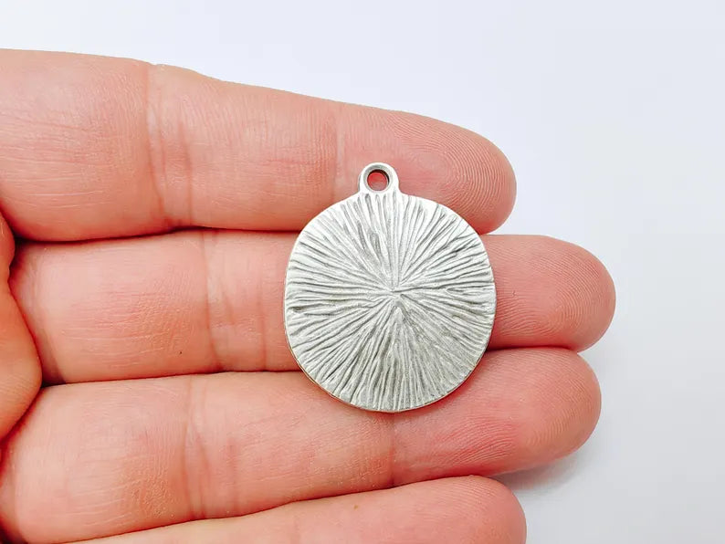 Desert Landscape Pendant, Cactus Teardrop Charm, Southwestern Jewelry, Mountain Nature Boho Pendant, Antique Silver Plated 35x22mm G37227