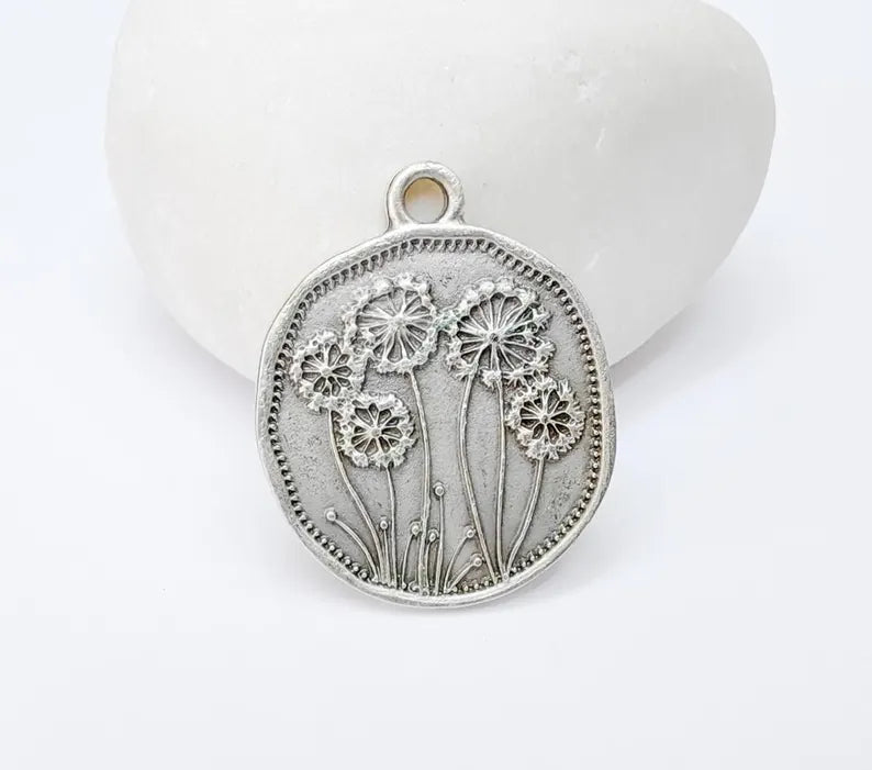 Dandelion Charms, Silver Flower Charms, Boho Charms, Earring Charms, Silver Pendant, Necklace Parts, Antique Silver Plated 29x24mm G37238