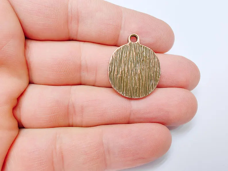 Sunflower Charm Pendant, Flower Earring, Floral Medallion, Botanical Jewelry Supply, Sunflower Necklace Antique Copper Plated 27x22mm G37253