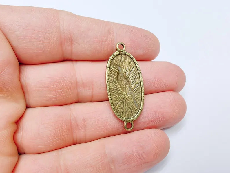 Raven Charm Connector, Gothic Boho Pendant, Bird and Moon Earring, Oval Celestial Mystical Necklace, Antique Bronze Plated 38x17mm G37266